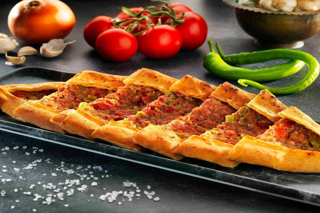 Kıymalı Pide